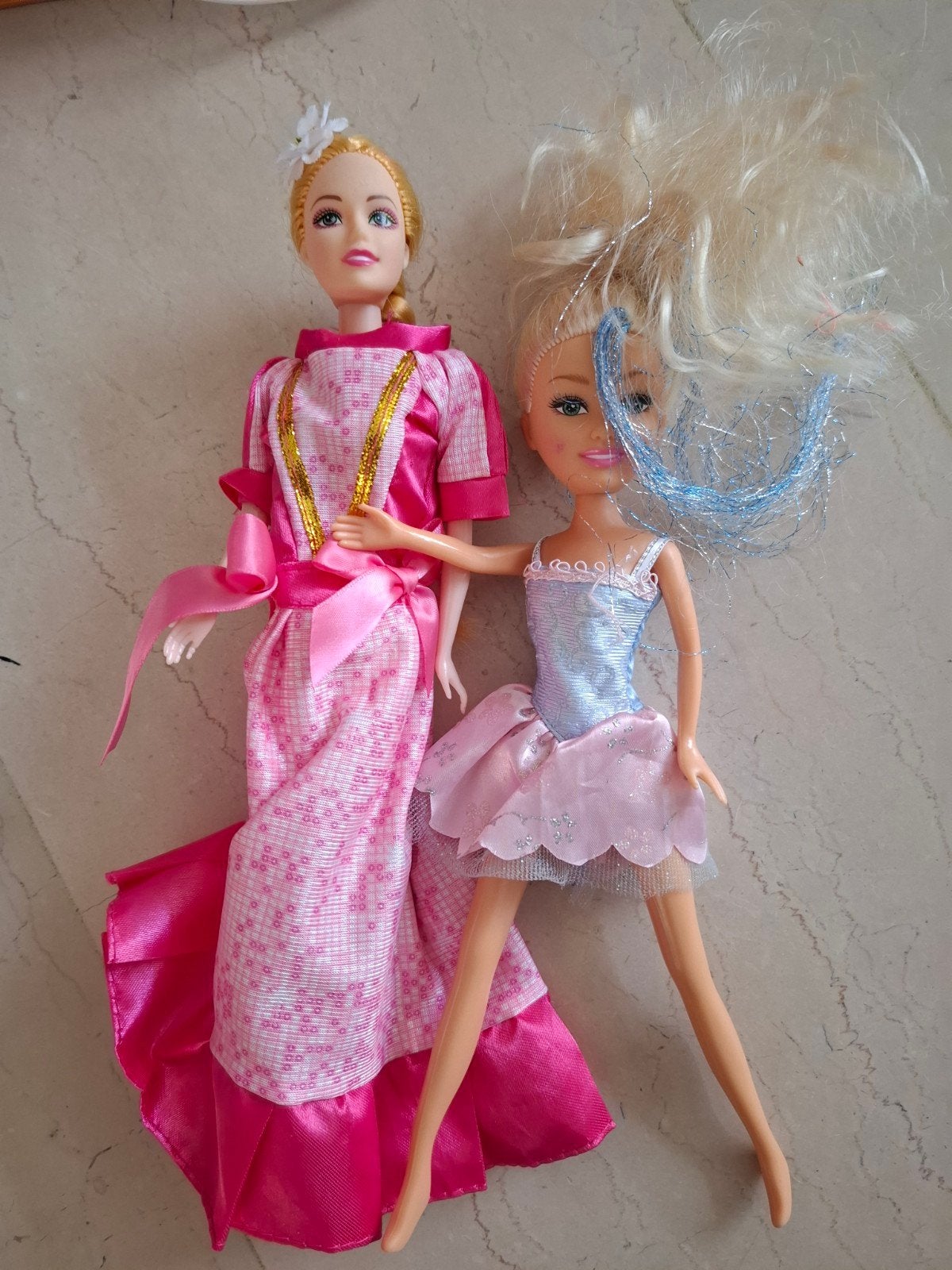 Twee Barbiepoppen: prinses en ballerina, Ophalen of Verzenden, Gebruikt, Barbie