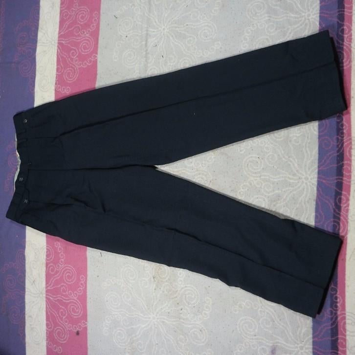 Nette herenpantalon.Taille 82cm.45% scheerwol.Merk Meyer, ., Maat 56/58 (XL), Ophalen of Verzenden, Zo goed als nieuw