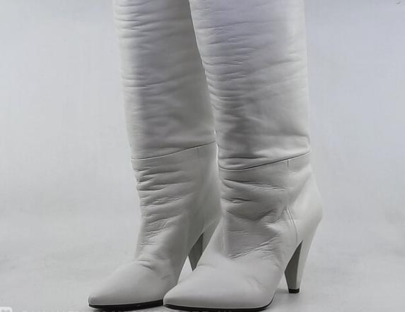 Originele Prada leren laarzen mt 37, Kleding | Dames, Schoenen, Hoge laarzen, Prada, Wit, Ophalen of Verzenden