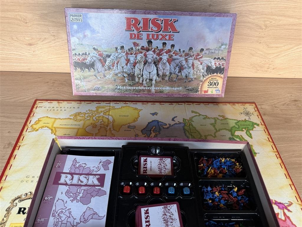 risk de luxe 300 miniaturen - S7209, Hobby en Vrije tijd, Ophalen of Verzenden, Zo goed als nieuw