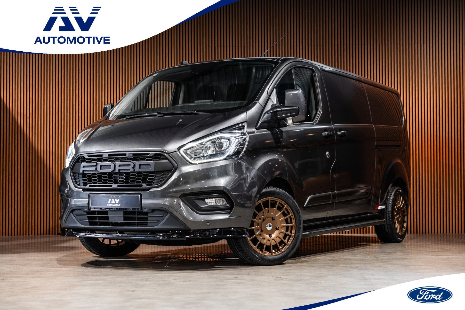 Ford Transit Custom 320 2.0 TDCI L2H1 Limited | ACC | L+R Sc, Auto's, Stof, Gebruikt, Zwart, 4 cilinders