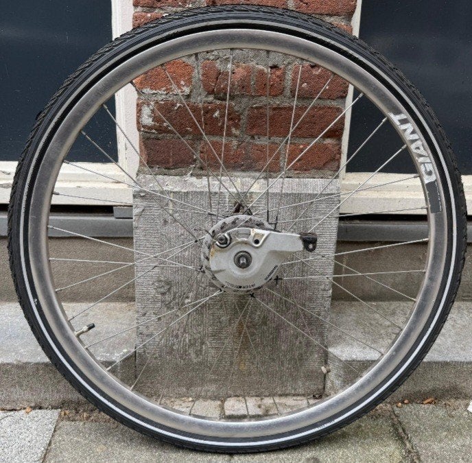 achterwiel 28 inch met nexus 8 naaf, Fietsen en Brommers, Fietsonderdelen, Shimano Nexus, Zo goed als nieuw, Aluminium, Stadsfiets