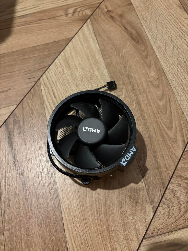AMD Wraith Stealth CPU Koeler, Ophalen of Verzenden, Gebruikt, Luchtkoeling