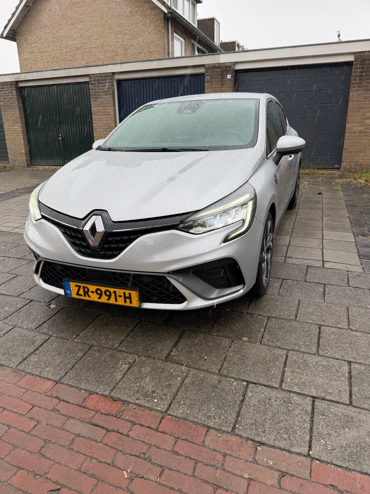 Renault Clio 1.3 TCe 130pk RS-Line AUTOMAAT EDC GPF 2019 NAP, Auto's, Renault, Euro 6, 4 cilinders, 1133 kg, 49 €/maand
