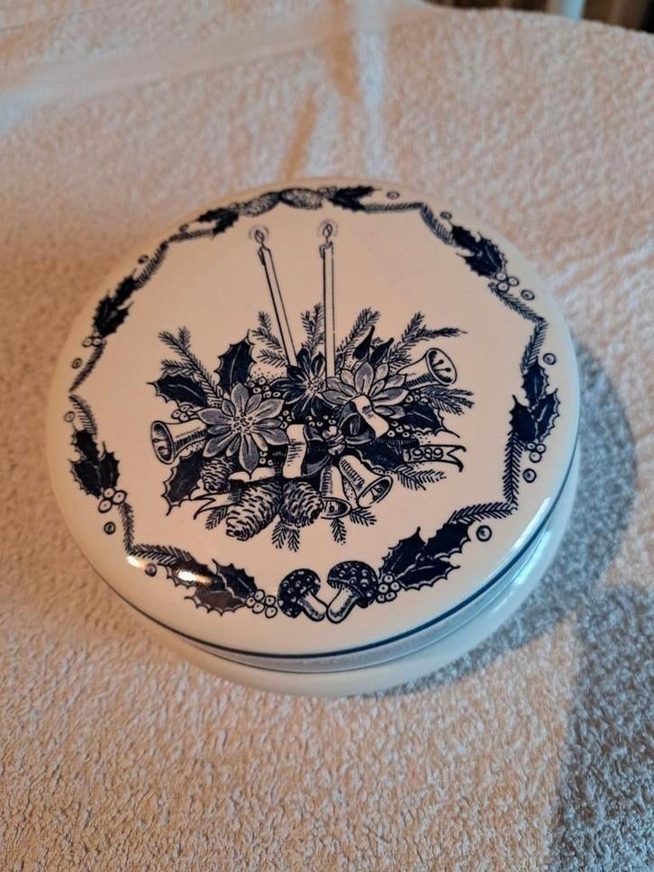 Delfts Blauw kerst schaaltje met deksel, Ophalen of Verzenden