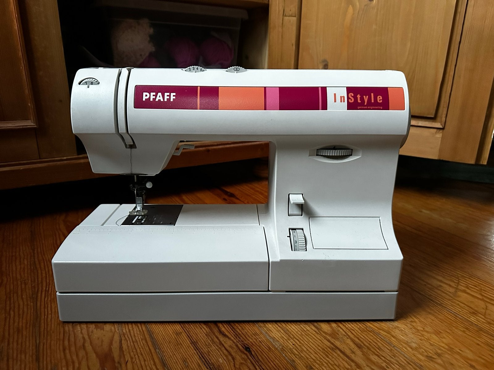 Pfaff InStyle 1524 Naaimachine, Ophalen of Verzenden, Gebruikt, Naaimachine, Pfaff
