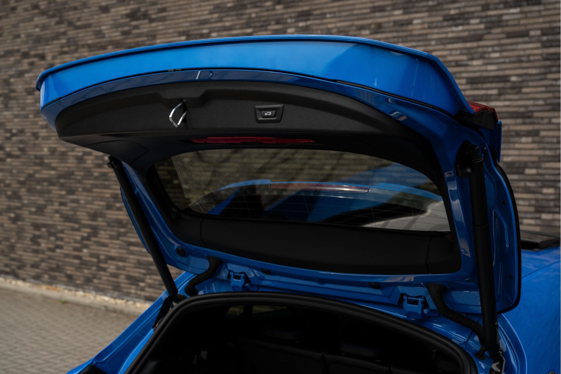 Foto 13 van BMW X2 2.0i xDrive | M-Sport | Navigatie | Panorama | Leder
