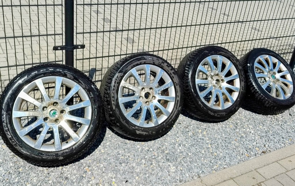 17 inch velgen met banden Skoda Yeti, Auto-onderdelen, Ophalen, Gebruikt, Banden en Velgen, 17 inch