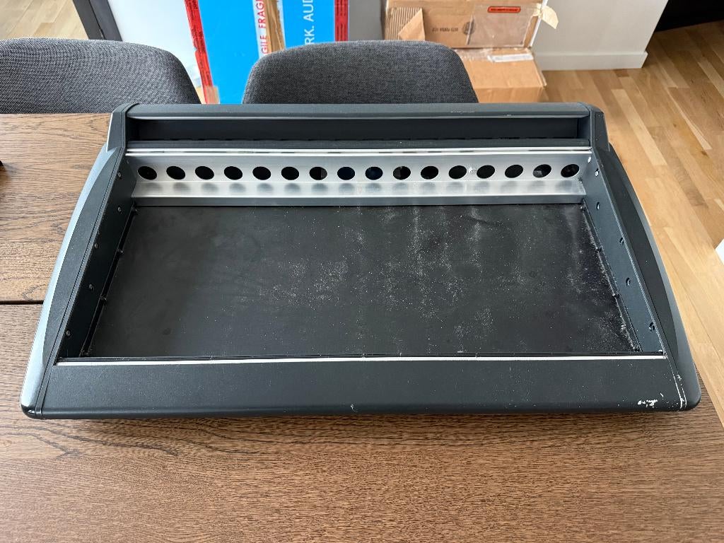 Telos Axia Element/Fusion 16-Position Mainframe, Ophalen of Verzenden, Gebruikt