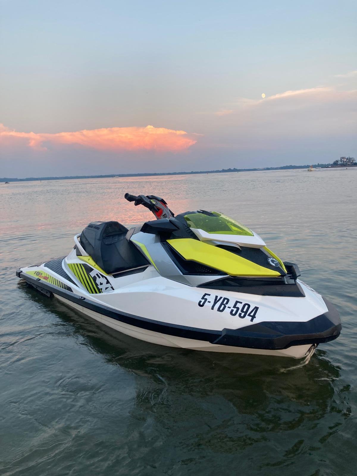 Waterscooter seadoo rxp 300rs, Watersport en Boten, Jetski's en Waterscooters, Ophalen, Zo goed als nieuw, Benzine, 200 pk of meer