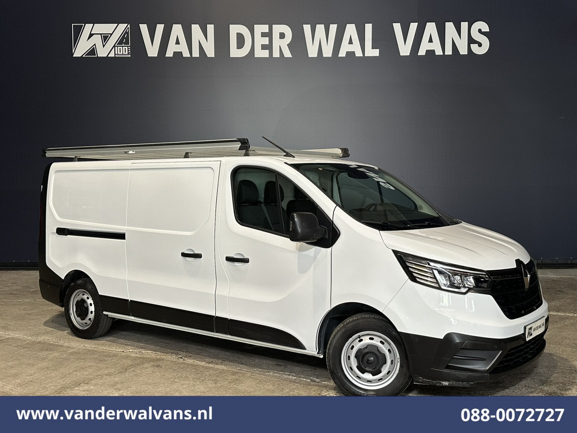 Renault Trafic 2.0 dCi 130pk L2H1 Euro6 Airco | Imperiaal |, Auto's, Voorwielaandrijving, Dealer onderhouden, Stof, Gebruikt