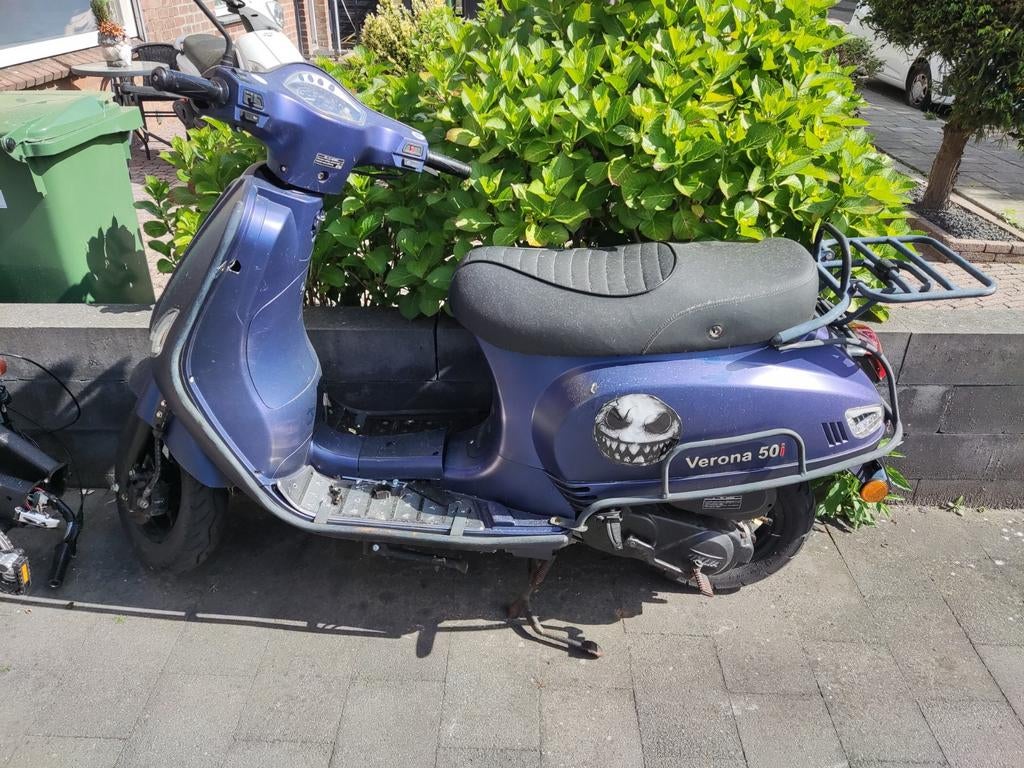 Scooter voor onderdelen, Fietsen en Brommers, Scooters | Overige merken, Ophalen of Verzenden, Gebruikt, Maximaal 25 km/u, Benzine