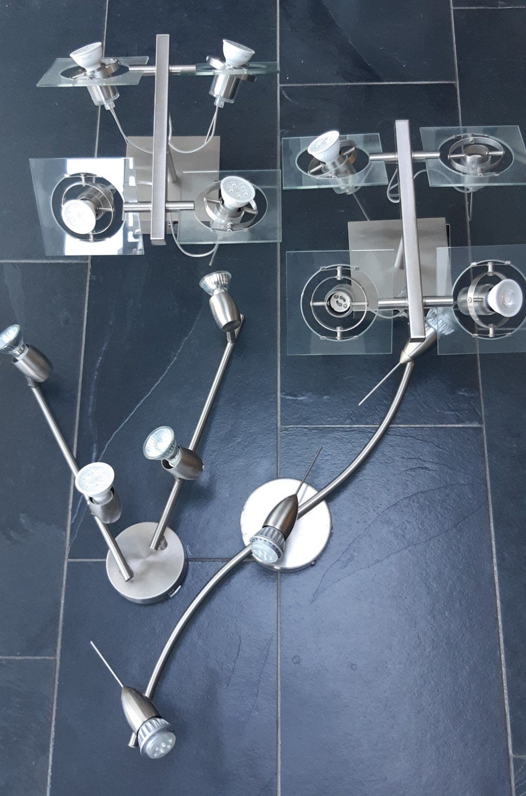4 led spots armaturen.
Zie foto', Ophalen