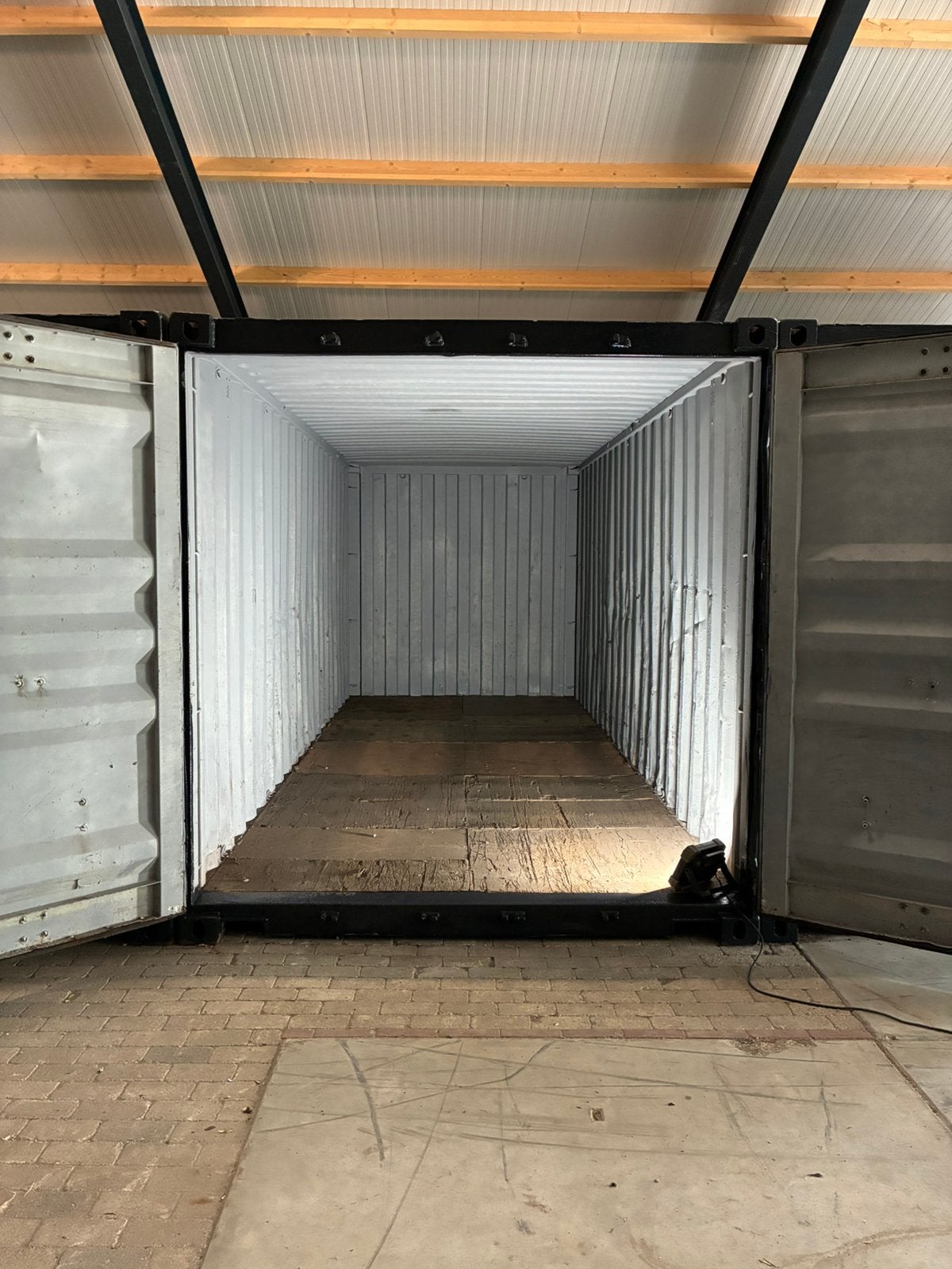 Opslagboxen, zeecontainers Groningen te huur (geïsoleerd), Opslag