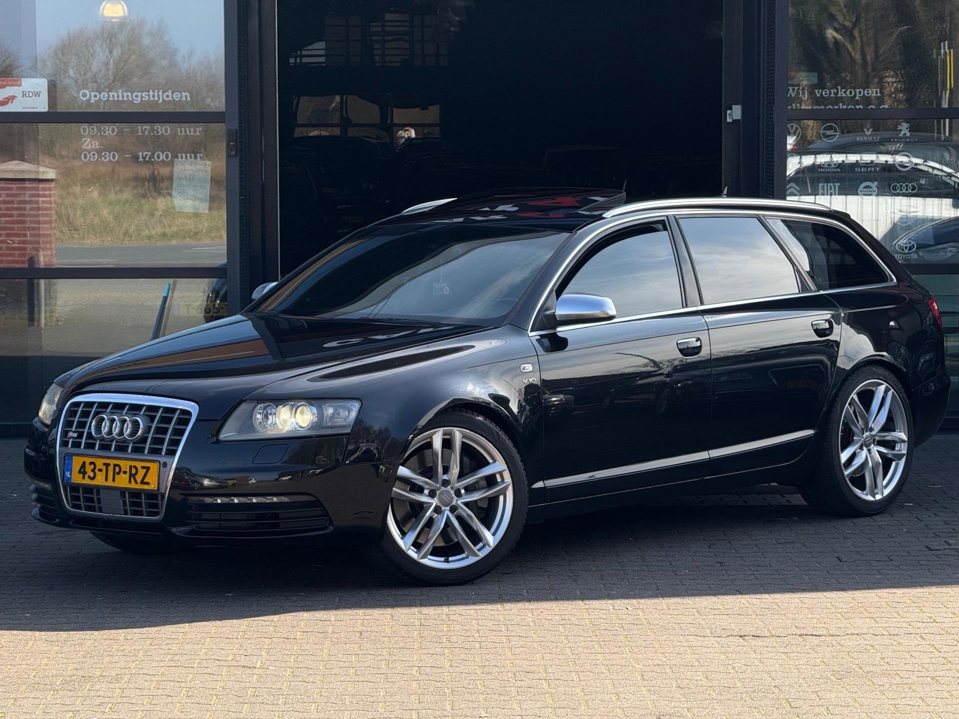Audi S6 Avant 5.2 FSI S6 Pro Line CARBON/MILLTEK/PANO/PDC/AP, Auto's, Automaat, 435 pk, Gebruikt, Zwart