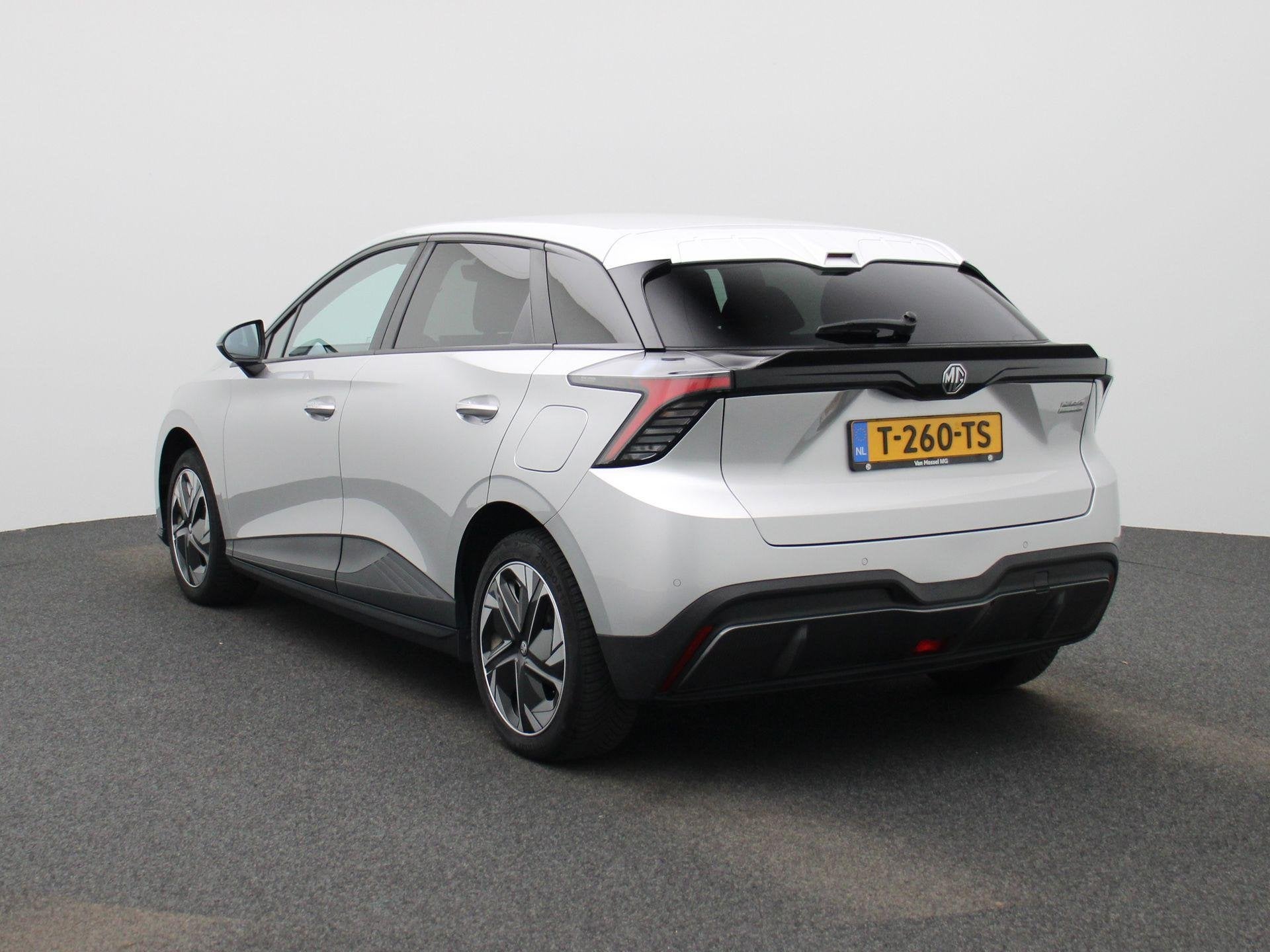 MG 4 Comfort 64 kWh | Automaat | Navigatie | Climate Control, Auto's, Automaat, 12 maanden, Achterwielaandrijving, Gebruikt