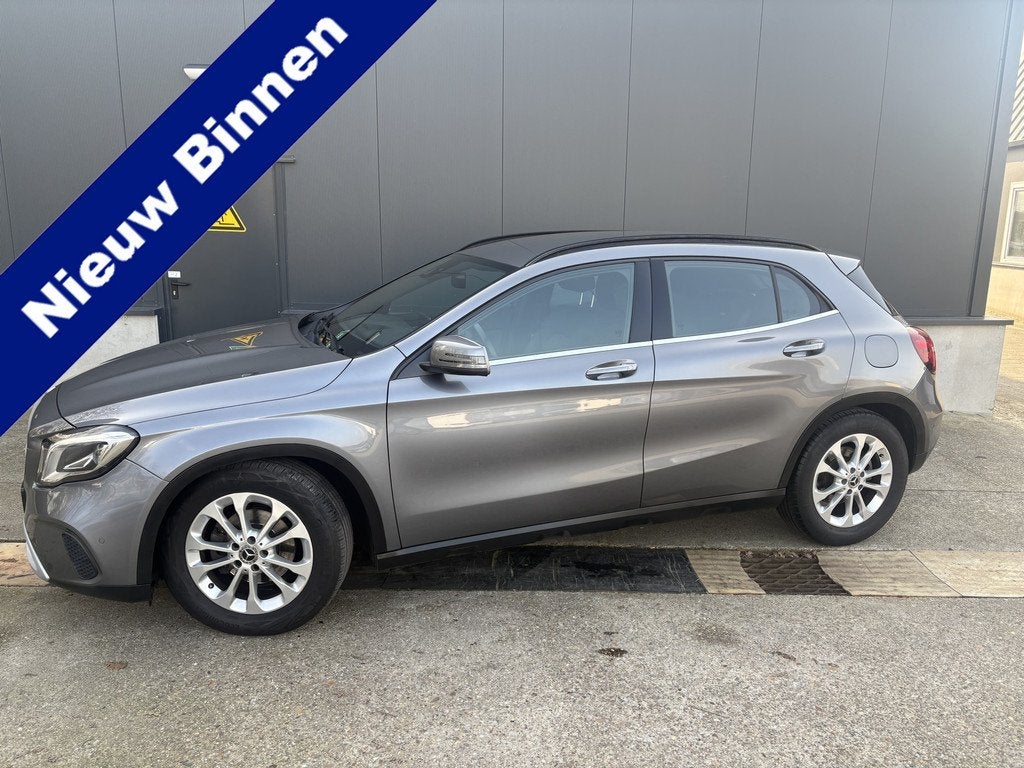 Mercedes-Benz GLA 180 Business Solution Limited (bj 2019), Gebruikt, Euro 6, 4 cilinders, 715 kg
