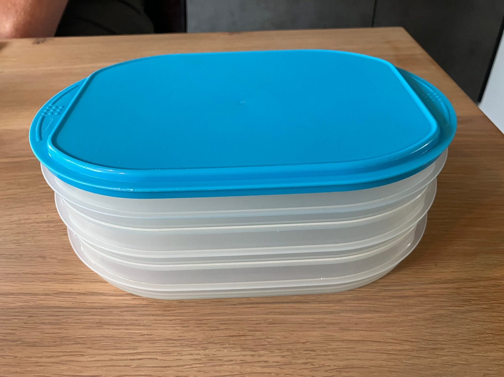 Tupperware set vleeswaren bakjes, Ophalen of Verzenden, Zo goed als nieuw, Bak of Kom