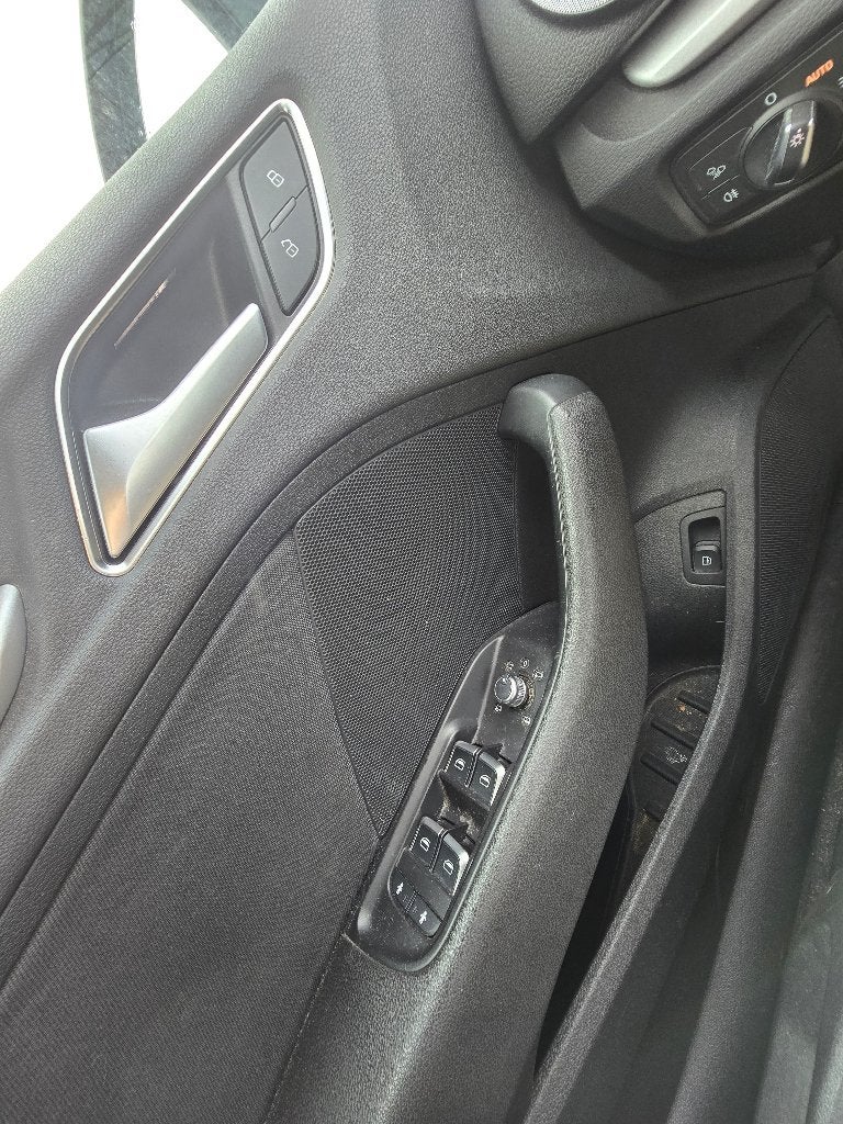 Foto 11 van Audi A3 1.4 Tfsi 204pk E-tron S Tronic 2015 Grijs