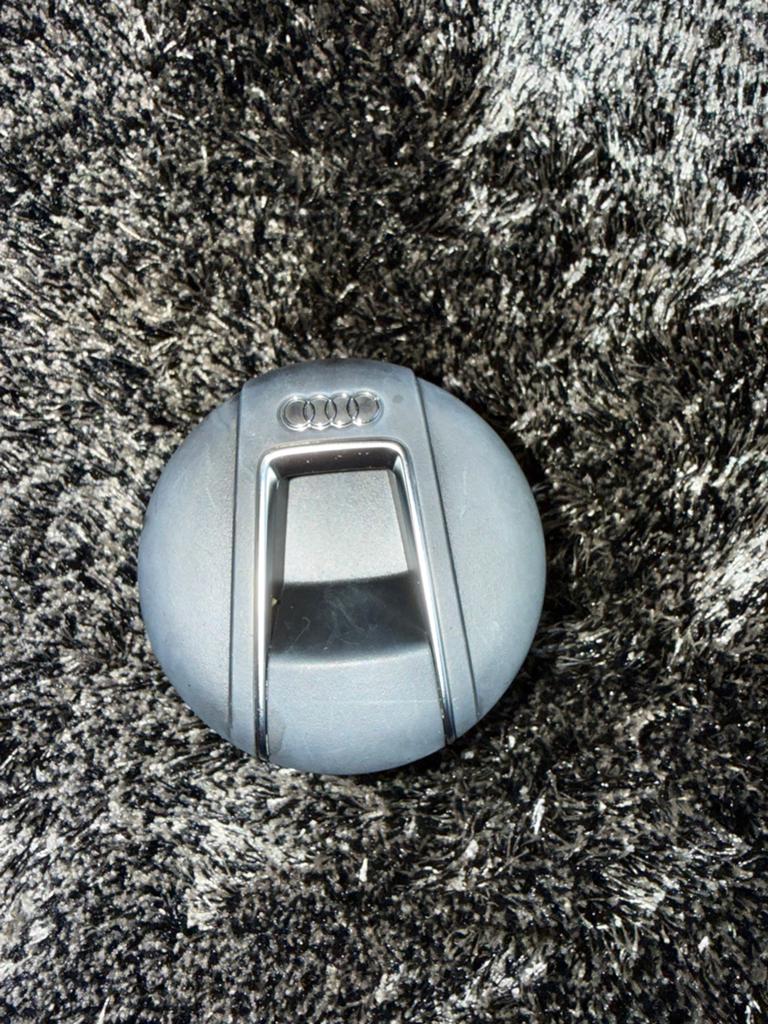 80 A 857 951 A audi asbak origineel zwart met detail zilver, Ophalen of Verzenden, Gebruikt