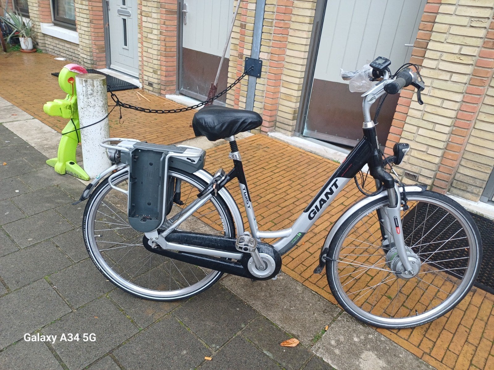 elektrische damesfiets 《opknappen fiets), Ophalen, Gebruikt, Giant