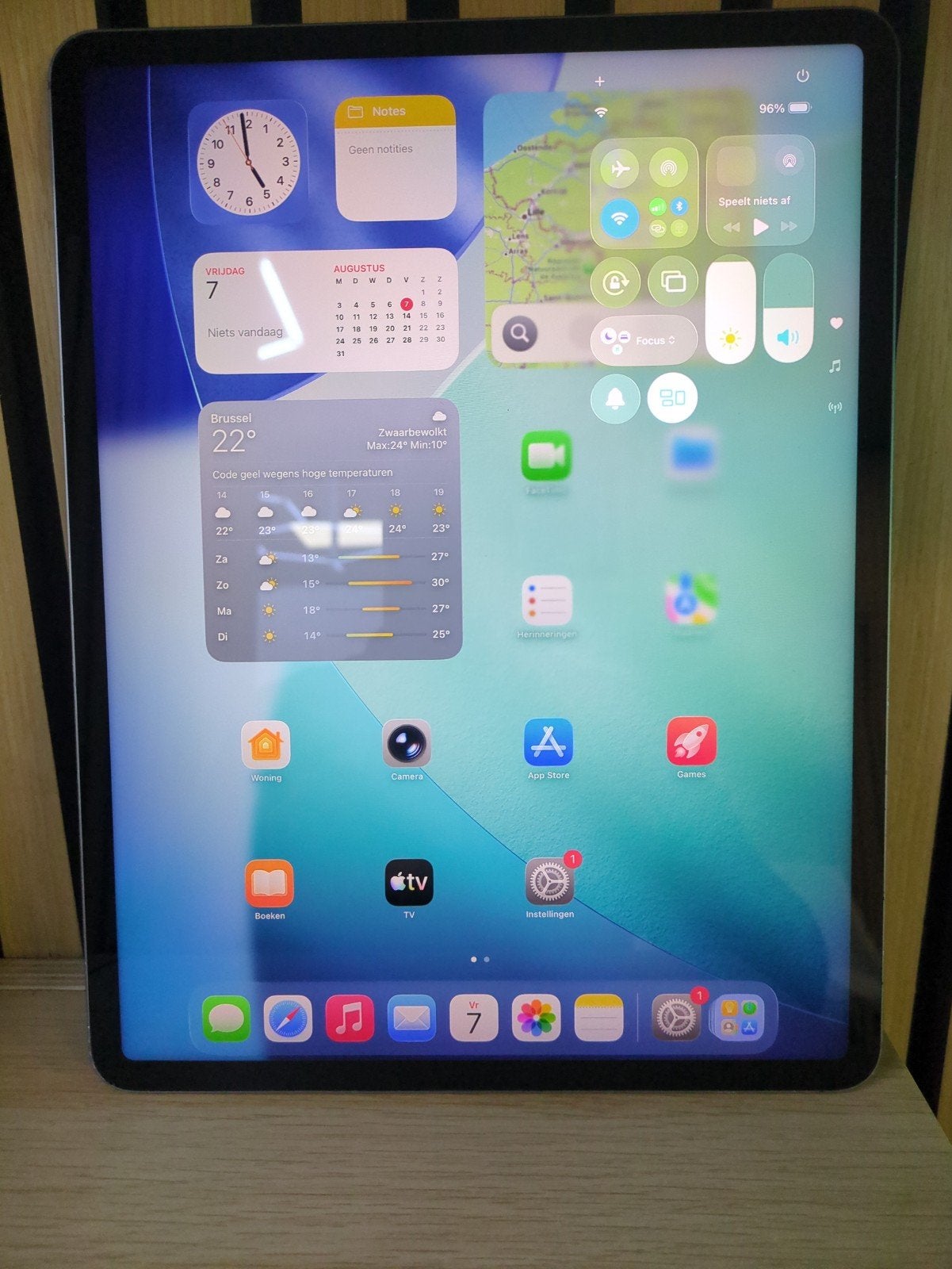 iPad Pro 12,9" 6e gen 256GB Cellular - Accu 96%, One Apple Park Way, Cupertino, CA 95014, USA, Apple Inc., Ophalen of Verzenden