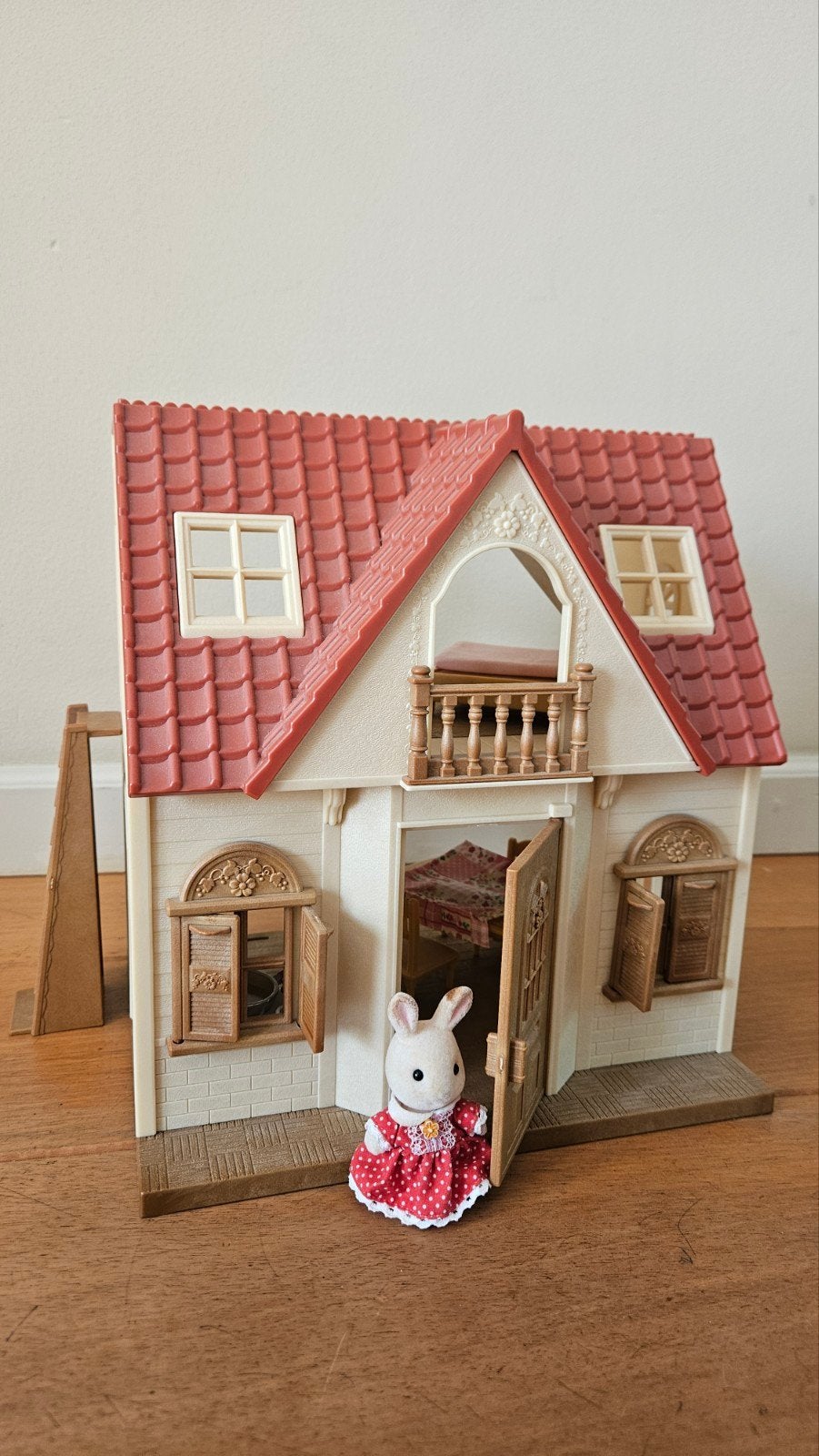 Sylvanian Families Poppenhuis met Meubels en Konijn, Ophalen of Verzenden, Gebruikt, Poppenhuis