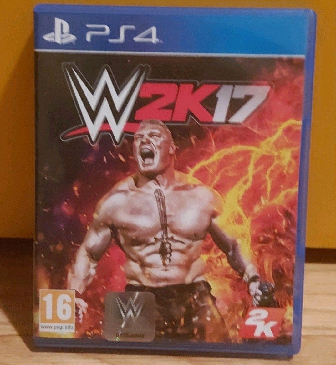 w2k17, Spelcomputers en Games, Ophalen, Vechten, Zo goed als nieuw, 3 spelers of meer