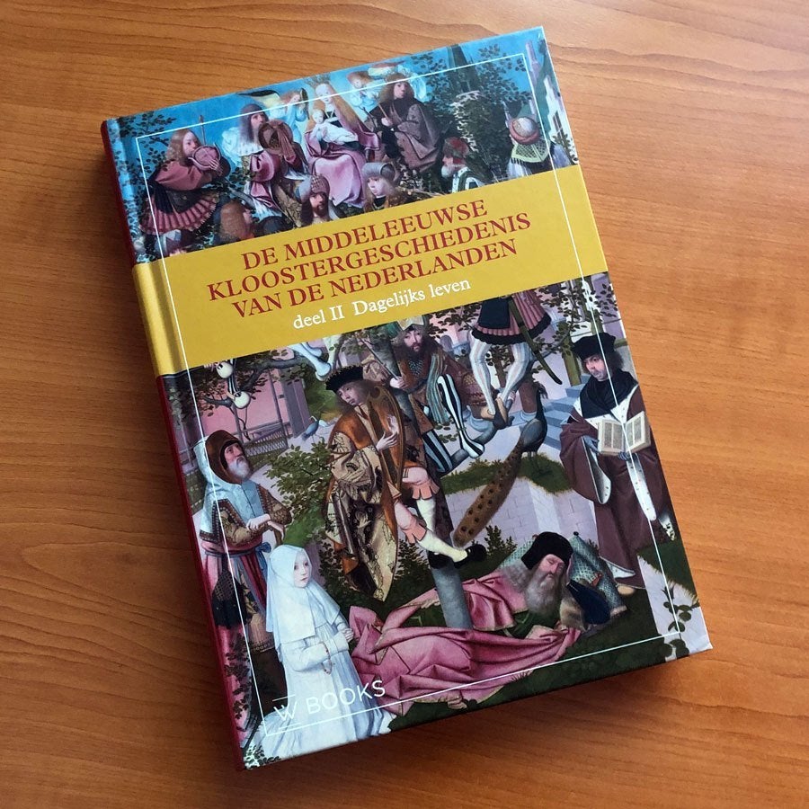 De Middeleeuwse Kloostergeschiedenis van de Nederlanden, Ophalen of Verzenden, Zo goed als nieuw