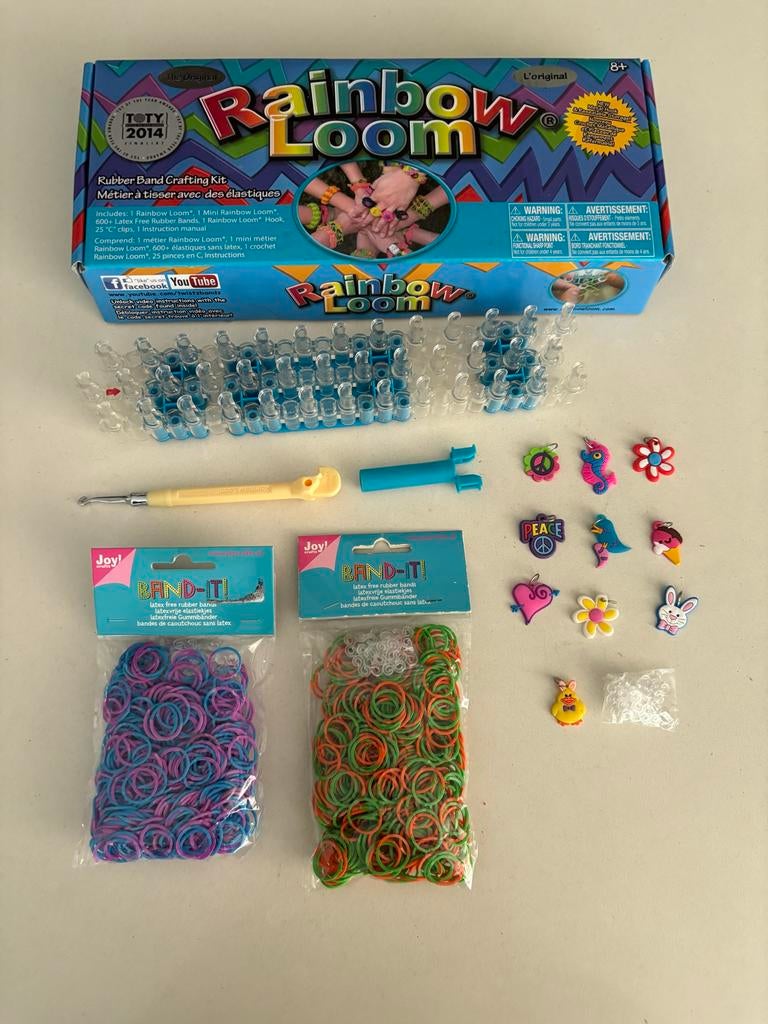 Rainbow Loom Crafting Kit met extra elastiekjes naald set!, Gereedschap of Toebehoren, Meerkleurig, Ophalen of Verzenden, Zo goed als nieuw