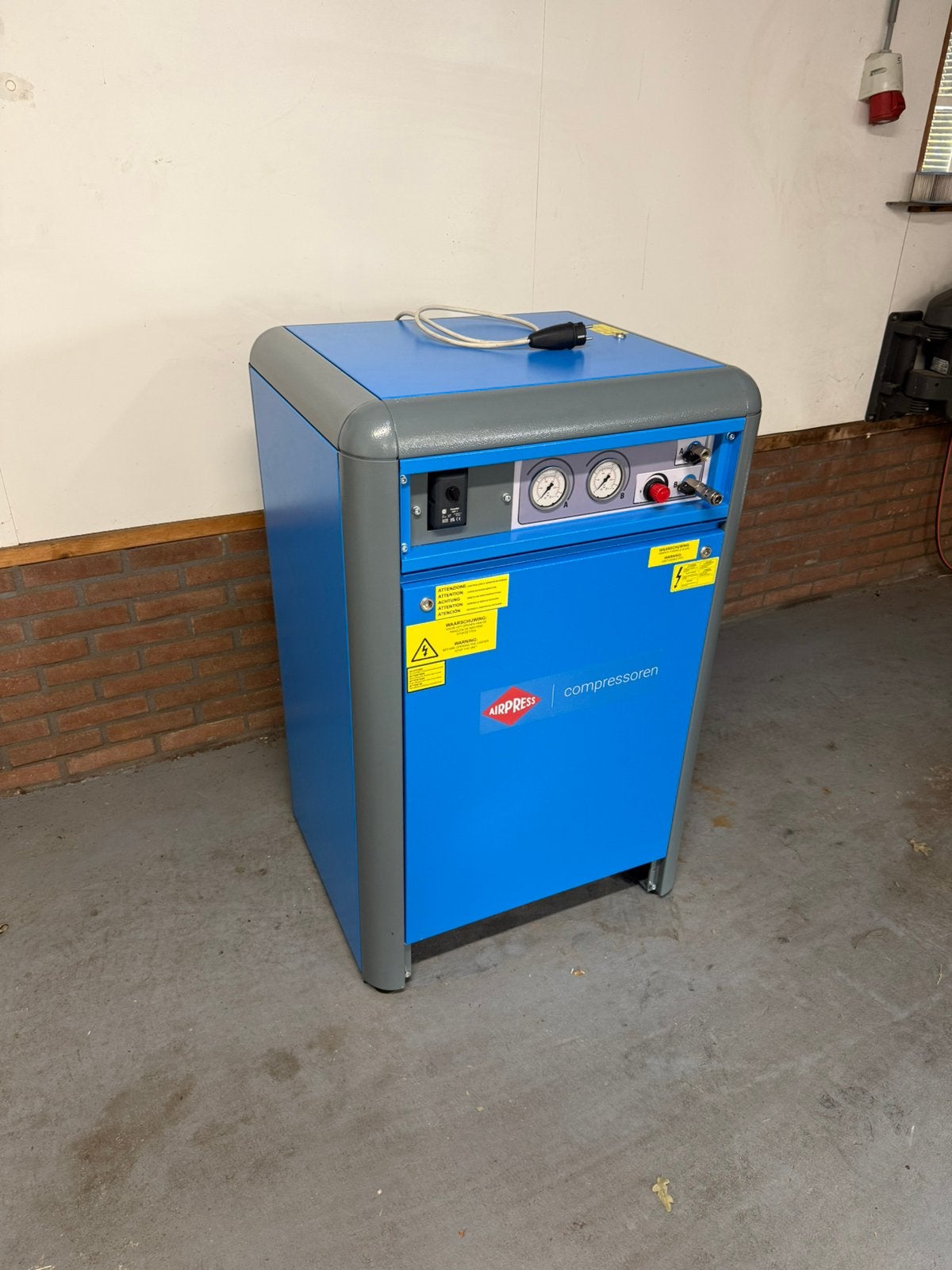 Airpress APZ 320+ geluidgedempte zuigercompressor, 100 liter of meer, Ophalen, 10 bar of meer, Geluidgedempt