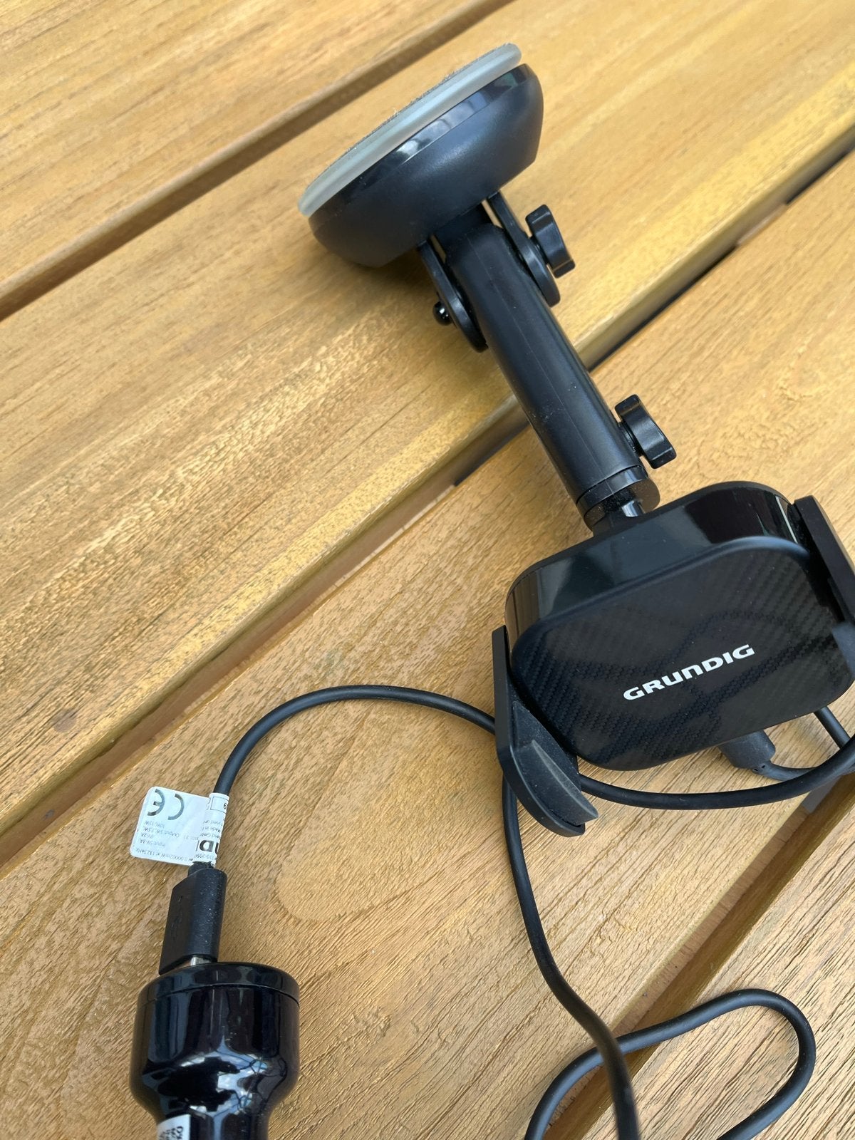 Grundig telefoonhouder auto met oplader, Ophalen of Verzenden, Gebruikt