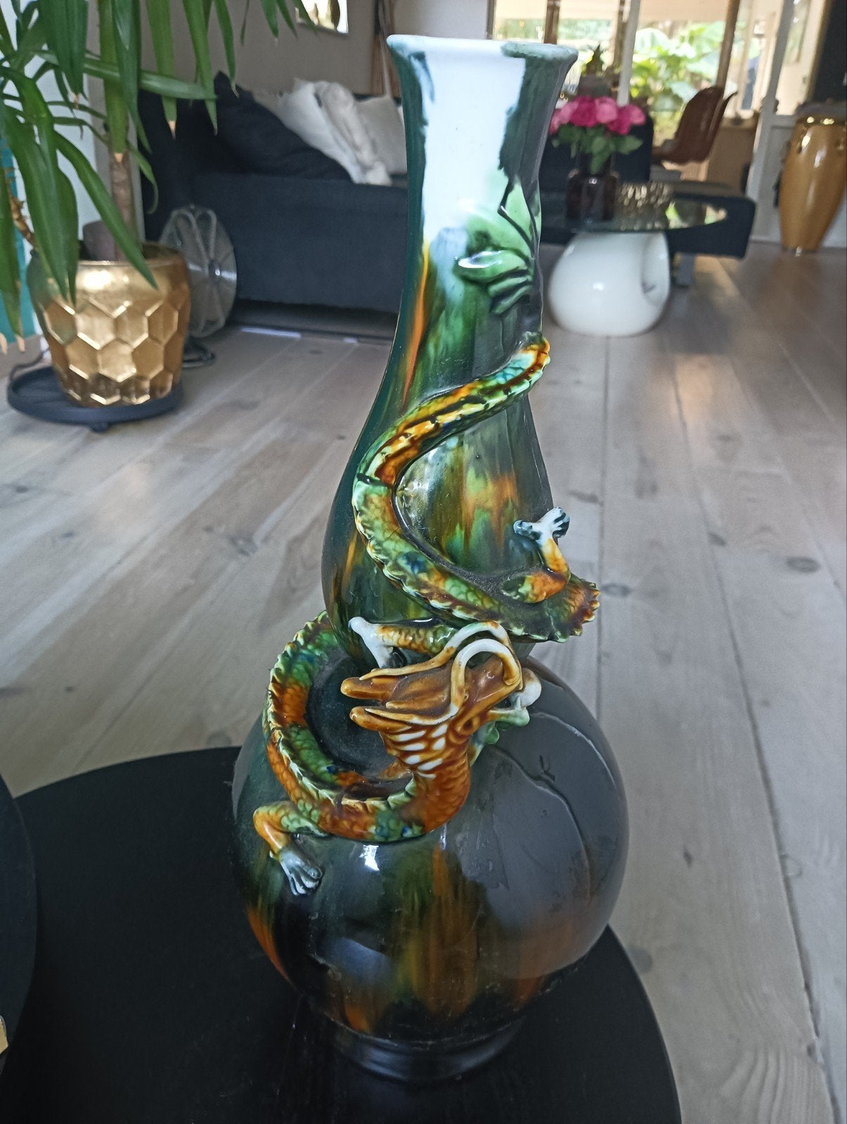 prachtige chinese vaas met draak, Ophalen of Verzenden, Zo goed als nieuw
