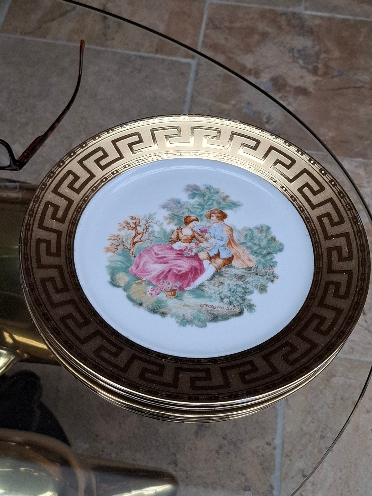 Thun servies bordjes goud, Ophalen of Verzenden