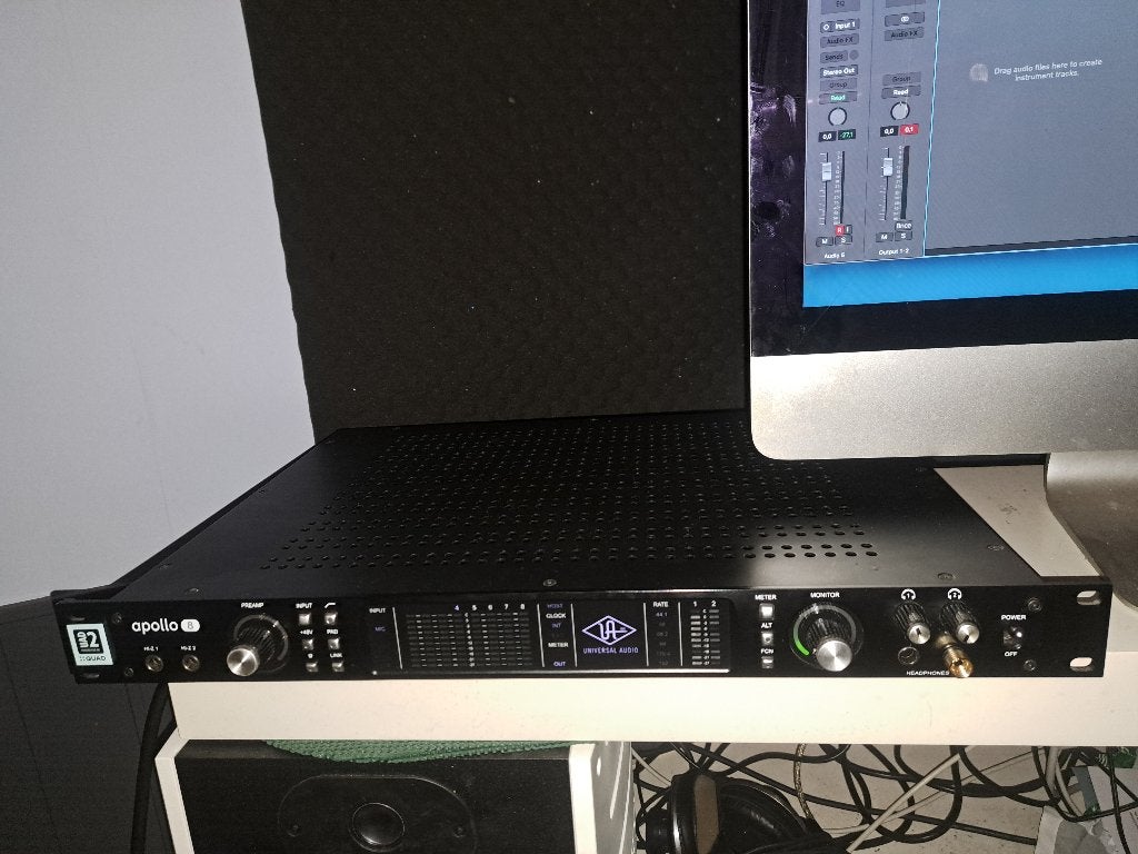 Uad apollo x8 & quad usd satalliet, Ophalen of Verzenden, Zo goed als nieuw