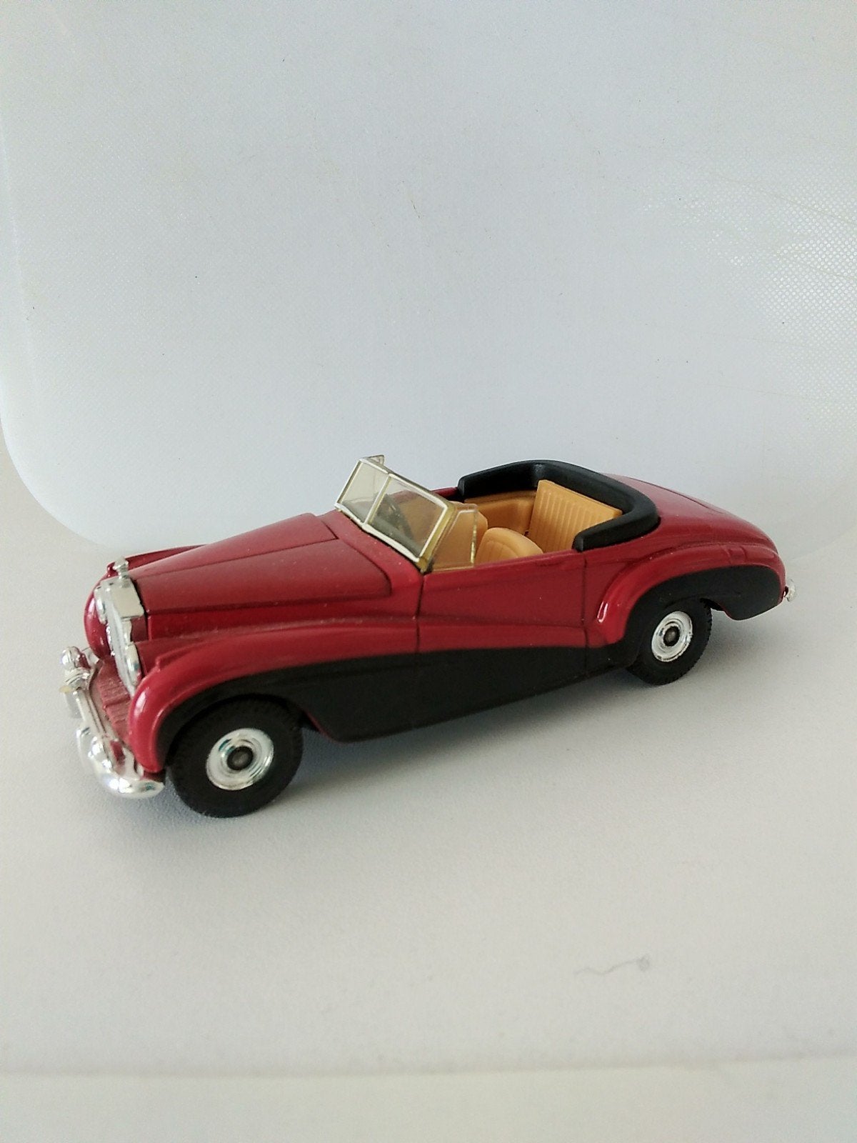 Corgi Rolls Royce Silver Dawn Cabriolet (1:32?), Ophalen of Verzenden, Auto