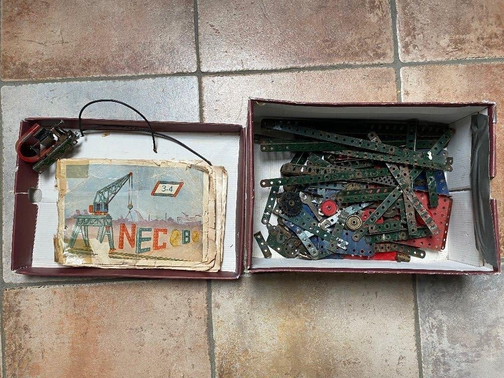 Meccano, Ophalen, Gebruikt