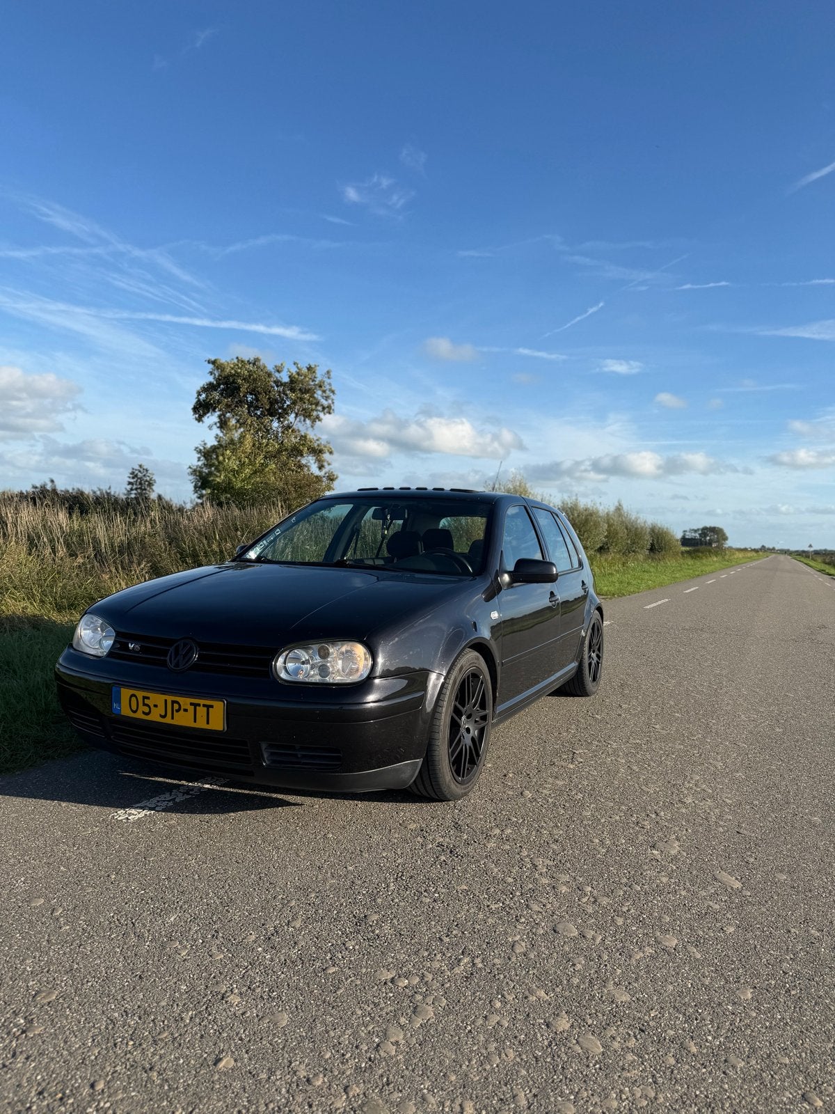 Volkswagen Golf 2.3 V5 125KW 2002 Zwart, Auto's, Voorwielaandrijving, Zwart, 170 pk, 1500 kg
