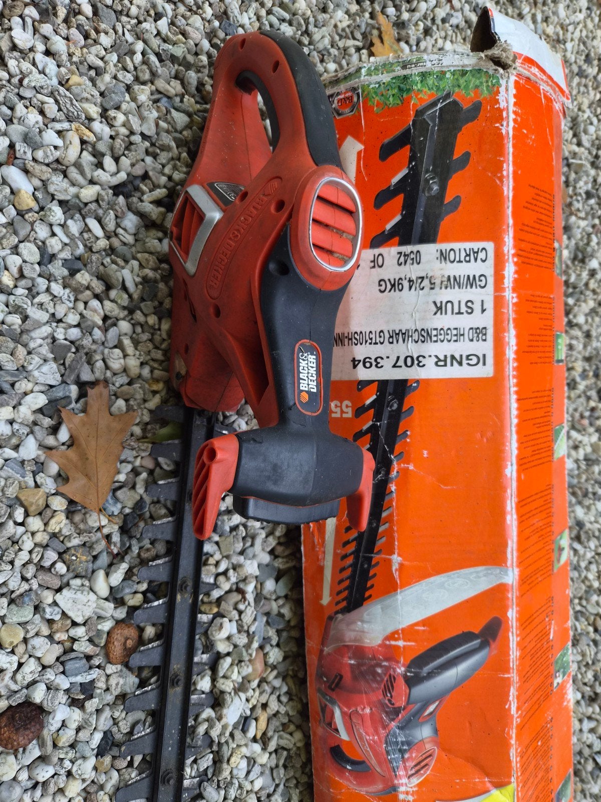 Black & Decker Heggenschaar 500W - Zo goed als nieuw, Tuin en Terras, Ophalen, Zo goed als nieuw, Elektrisch, Black & Decker