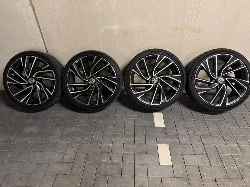 Adelaide velgen 19 inch orgineel volkswagen, Velg(en), 235 mm, Zomerbanden, Ophalen