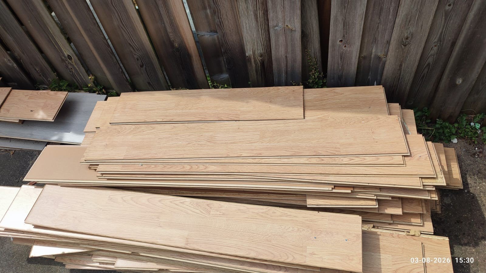 laminaat vloer, GRATIS (grote zolderkamer), Ophalen, Gebruikt, 50 tot 150 cm, 10 m² of meer