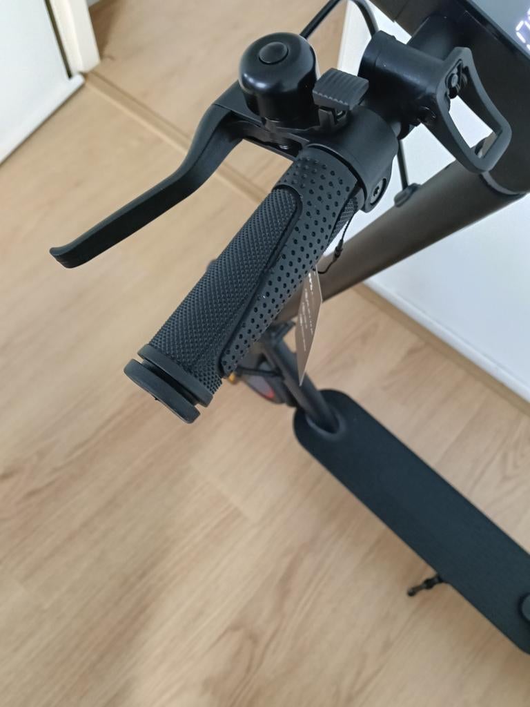 Elektrische Step (nieuw), Fietsen en Brommers, Steps, Ophalen of Verzenden, Nieuw, Elektrische step (E-scooter)