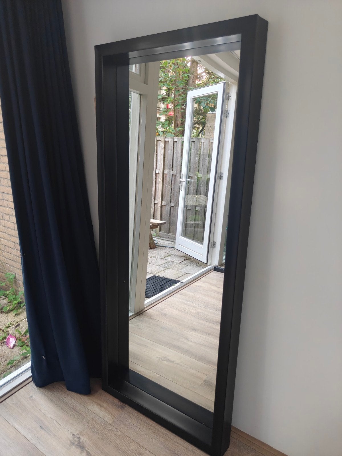 IKEA SANDTORG spiegel, zwart, 75x180 cm - Passpiegel, Huis en Inrichting, Ophalen, Zo goed als nieuw, 75 tot 100 cm, 150 tot 200 cm