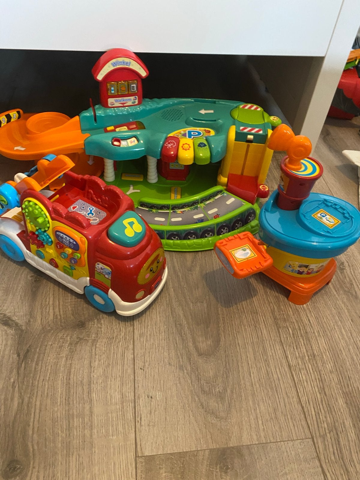 VTech Toet Toet Auto's Garage, Brandweerwagen & Vliegveld, Ophalen of Verzenden, Gebruikt, Auto, Met licht