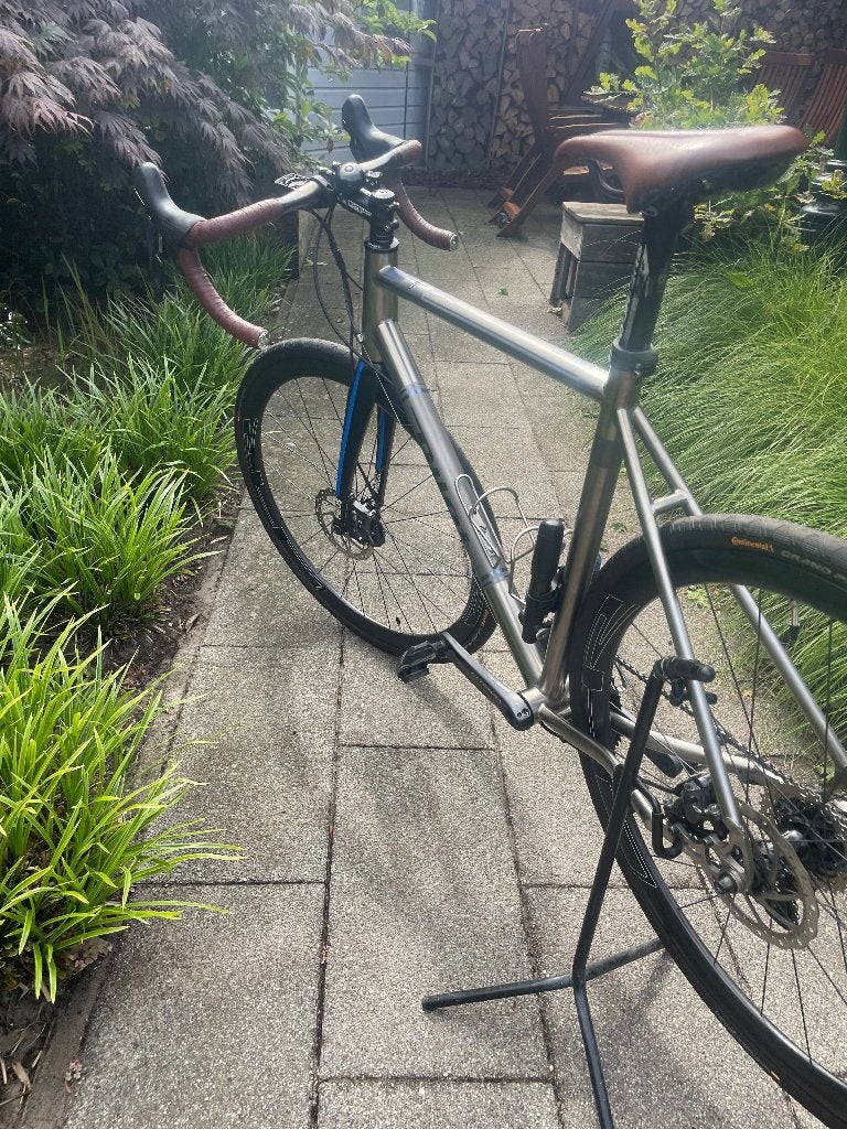 Pilot Celes, Fietsen en Brommers, Fietsen | Racefietsen, Gebruikt, Heren, Overige merken, Meer dan 20 versnellingen, 28 inch, Schijfrem