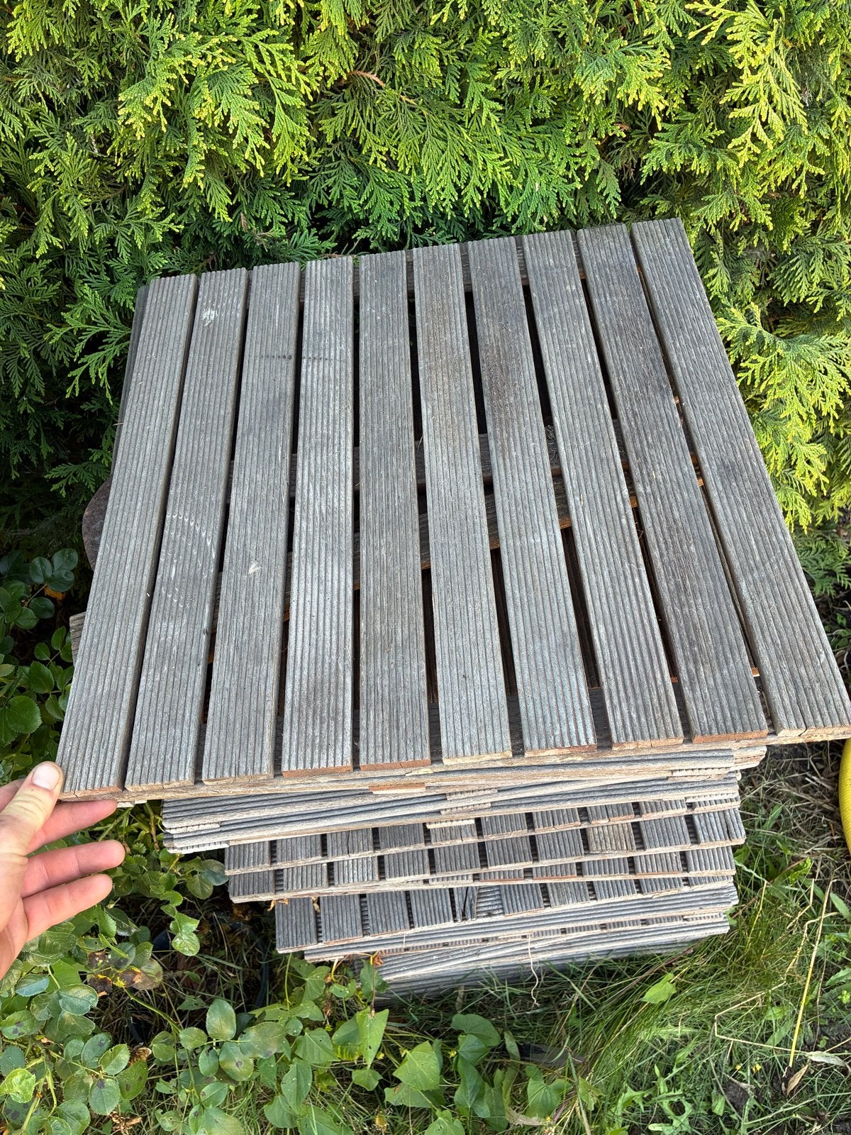 Gebruikte Vlondertegels - Hout 40 stuks, Tuin en Terras, Terrasdelen en Vlonders, Ophalen, Gebruikt, Hout