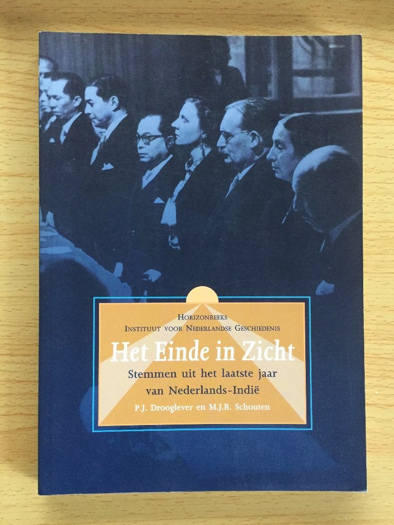 Stemmen uit het laatste jaar van Nederlands-Indië, Ophalen of Verzenden, Gelezen, P.J. Drooglever & M.J.B. Schouten