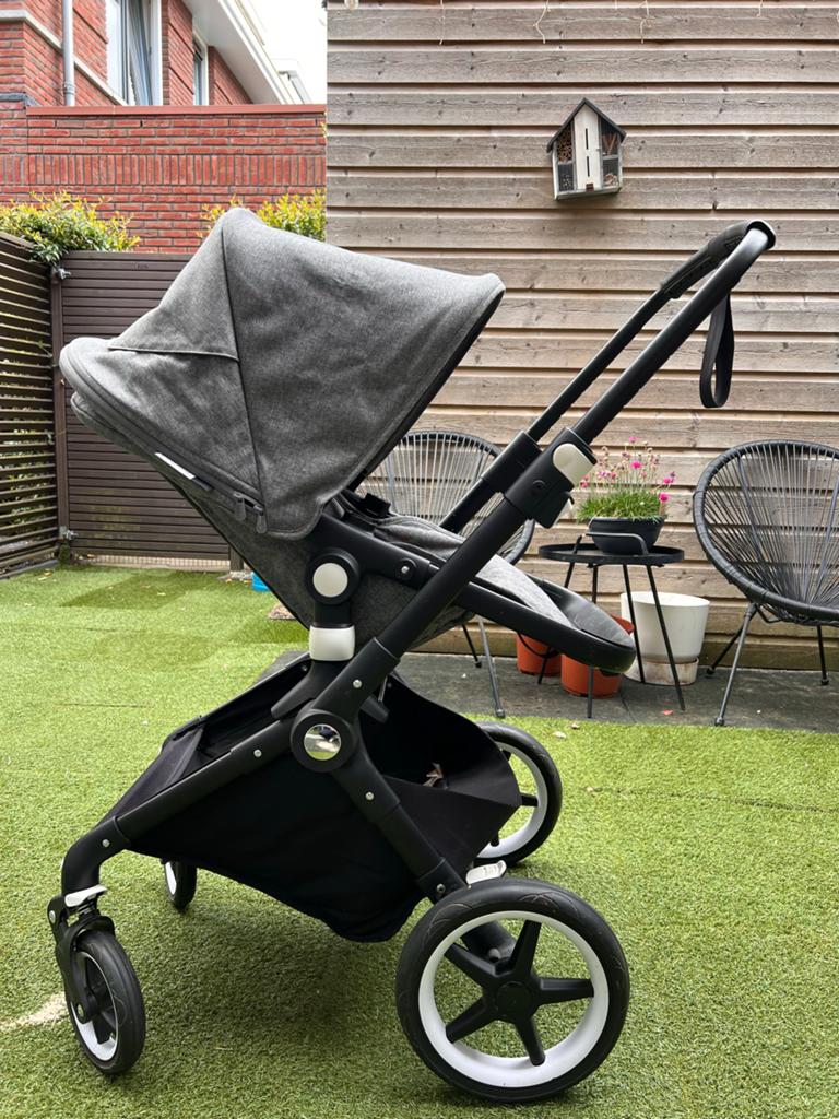 Bugaboo lynx kinderwagen met reiswieg en regenhoes, Ophalen, Bugaboo, Zo goed als nieuw, Combiwagen