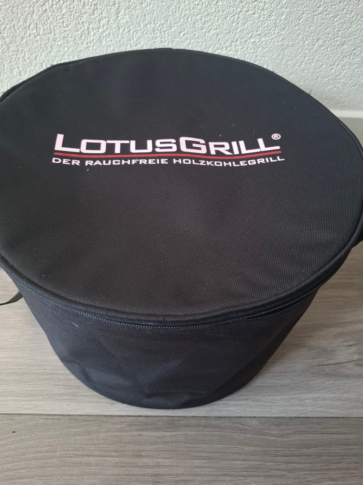 LotusGrill Houtskoolbarbecue - Draagbaar en Rookvrij, Tuin en Terras, Ophalen of Verzenden, Gebruikt, LotusGrill