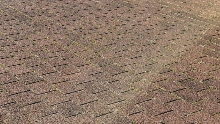 Partij gebruikte dubbelklinkers, betonklinker, BKK, 21x21cm